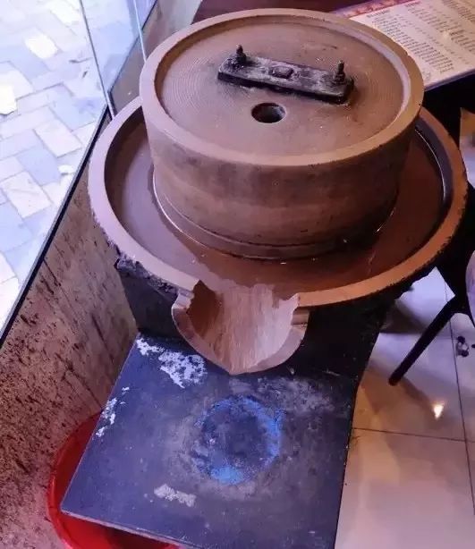 开云 开云体育番禺32家超人气老店“骨灰级吃货”推荐！没熟人带路还不一定能找到(图14)