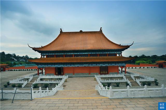 广东有座影视城被誉为“中国好莱坞”浓缩了皇宫 江南水开云 开云体育APP乡(图2) 广东有座影视城被誉为“中国好莱坞”浓缩了皇宫 江南水开云 开云体育APP乡(图2)