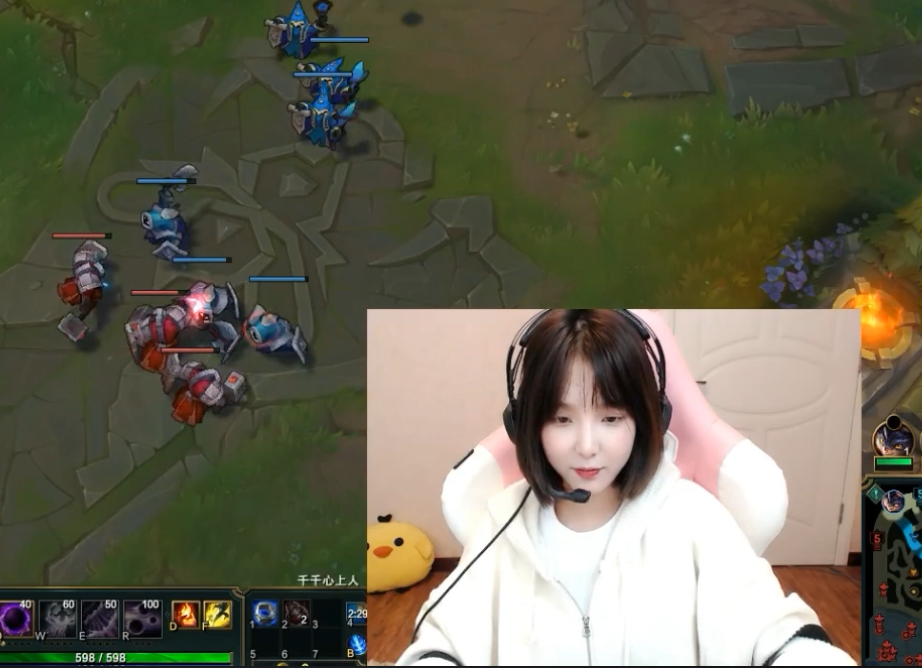 开云 开云体育斗鱼lol一姐小米粥复活!谈拒绝嘴臭以前逢场作戏为迎合骗观众(图3) 开云 开云体育斗鱼lol一姐小米粥复活!谈拒绝嘴臭以前逢场作戏为迎合骗观众(图3)