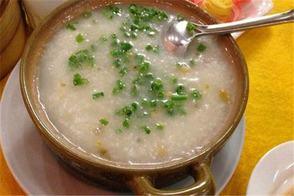 开云 开云体育APP阳江十大小吃快餐店排名:芹姐砂锅粥上榜第10二十年老店(图6) 开云 开云体育APP阳江十大小吃快餐店排名:芹姐砂锅粥上榜第10二十年老店(图6)