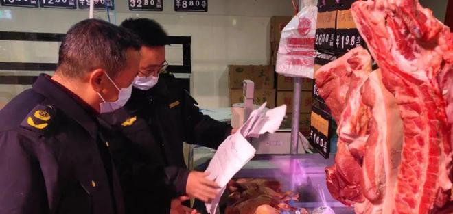 区市场监管局聚力开云 开云体育守护“两节”食品安全(图2)