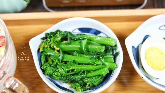 开云 开云体育平台放寒假了高中生的早餐只要15分钟肉蛋奶都有营养又美味(图3)