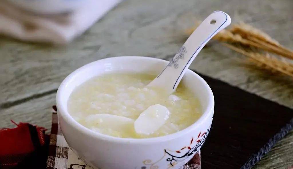 喝这10碗养生粥利消化吸收开云 开云体育官网这个季节最适合喝了(图9)