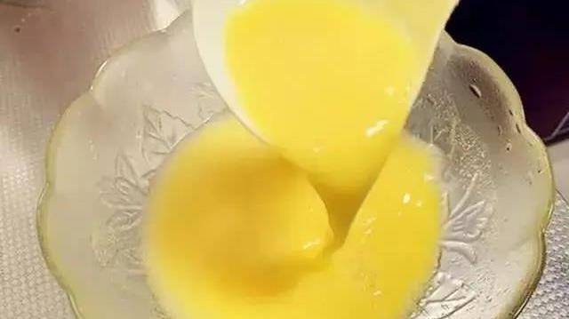 如何熬制好喝营养的玉Kaiyun 开云米面粥？家常玉米粥做法多1步浓稠香甜！(图5)