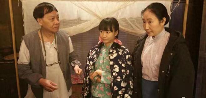 开云体育 开云官网《七十二家房客》三位年轻美女命运大不同有人退出有人红遍广东(图10) 开云体育 开云官网《七十二家房客》三位年轻美女命运大不同有人退出有人红遍广东(图10)