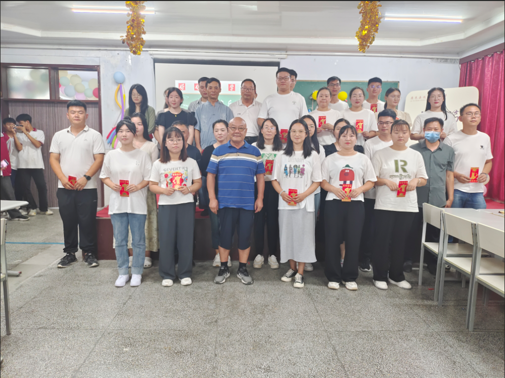 鹿邑县远志高级中学举办2023教Kaiyun 开云体育师节文艺汇演活动(图1)