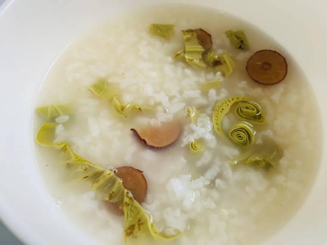 Kaiyun 开云体育夏季推荐这10款粥补益脾胃、发汗祛湿！但要避免两种喝法浪费营养还伤身(图3)