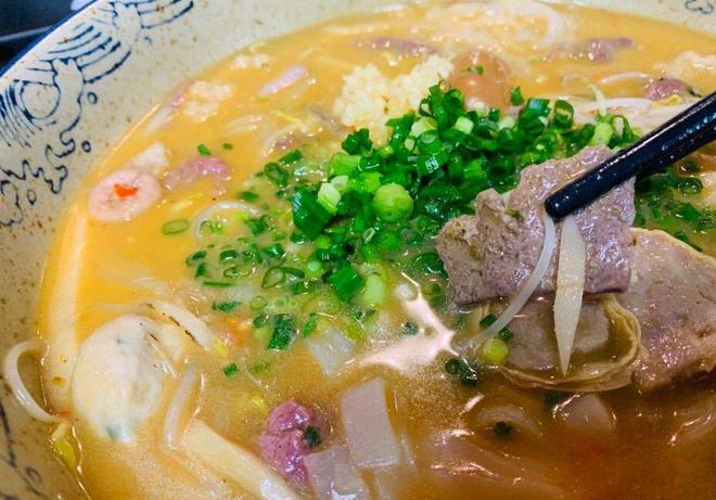 广西南宁这家粉店号称是南宁粉界网红鼻祖Kaiyun 开云体育老友粉中的劳斯莱斯(图6)