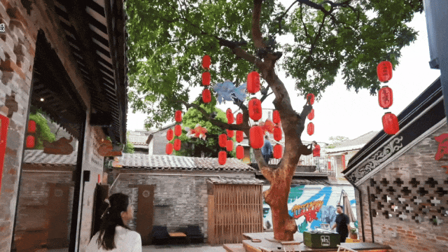 Kaiyun 开云体育睇龙船漂移、叹美食“直落”！超全打卡攻略在南海从早吃到晚！(图24)