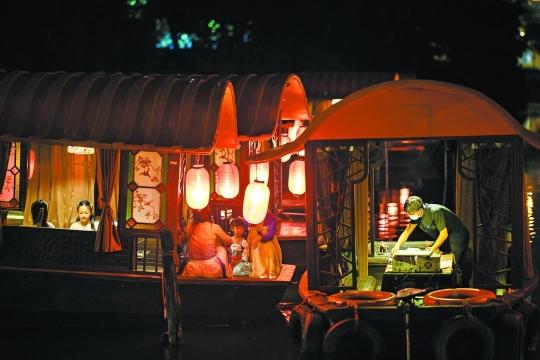 读懂开云 开云体育平台广州·粤韵｜粥绵粉滑面弹牙 最是人间好滋味(图13)