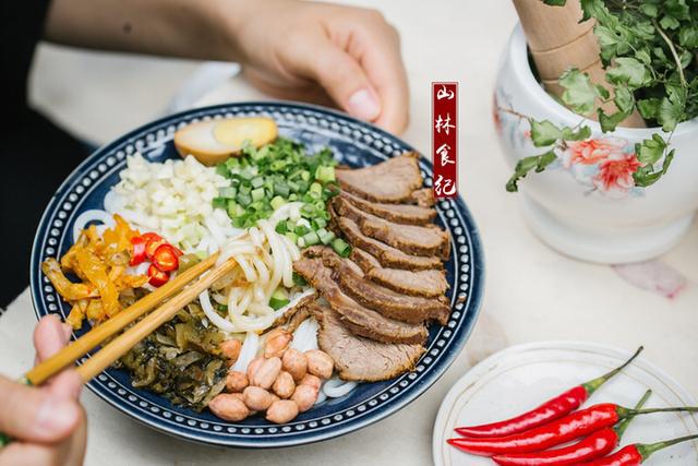 Kaiyun 开云体育有什么是一碗桂林米粉解决不了的？(图5)