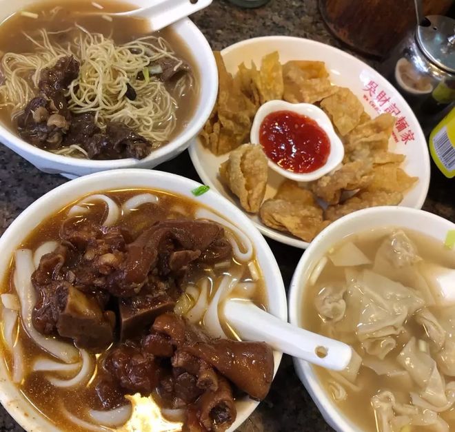 开云 开云体育平台地铁一号线沿线美食攻略收藏下来逐一去！(图17)