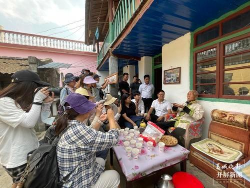 开云 开云体育平台回顾怒江“称杆事件”：尝一碗“玉米稀饭”忆一场军民情长(图3)
