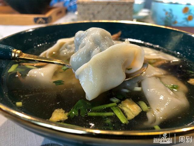 老上海茶馆又出花头开云体育 开云官网经！百份老菜谱重新亮相当年杏花楼新雅这样做菜单！(图4)